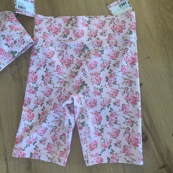 NWT LoveShackFancy peony RARE SET!! - Picture 6 of 8